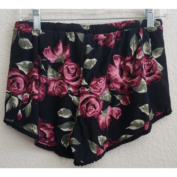 Hot Kiss Black Burgundy Floral Print Faux Wrap Shorts Large Lightweight Pull On - Picture 4 of 6